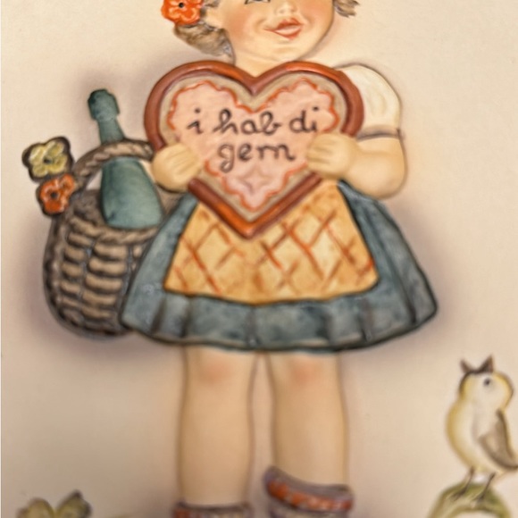 Set of Hummel Collector Plates - Picture 4 of 4